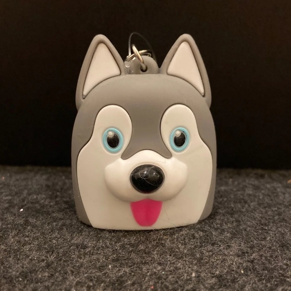 Bath and Body Works Husky Pocketbac w/ gift!